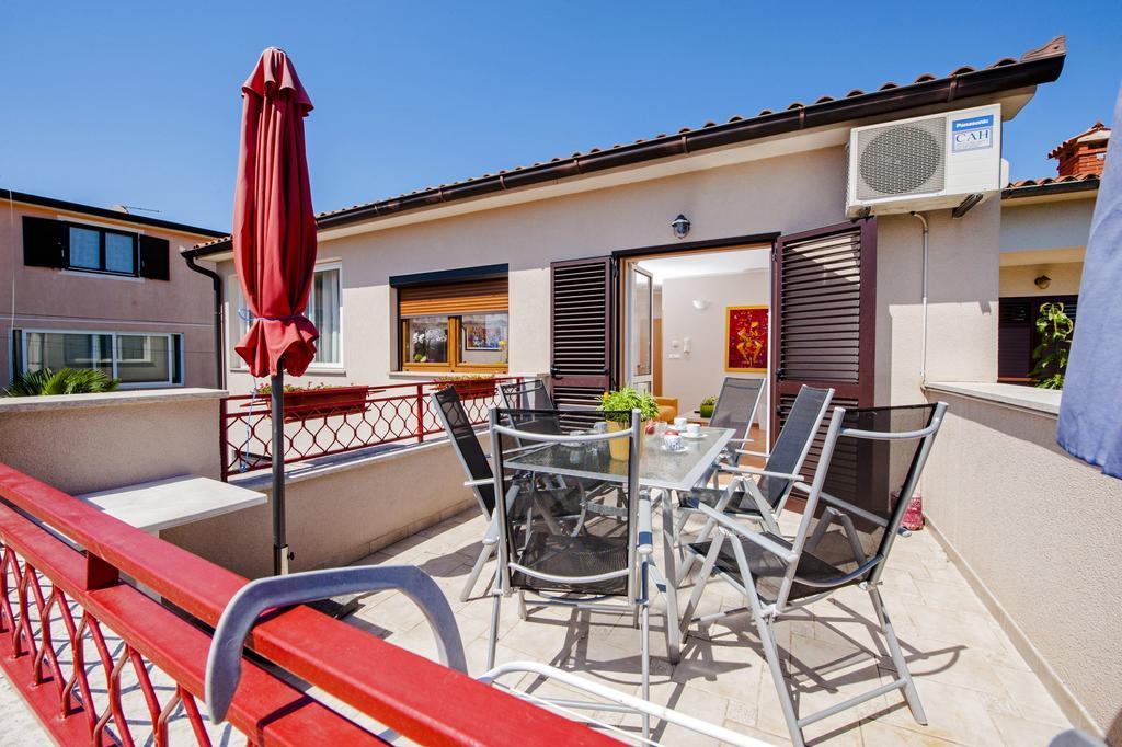 Apartments Karmen Rovinj Exterior foto
