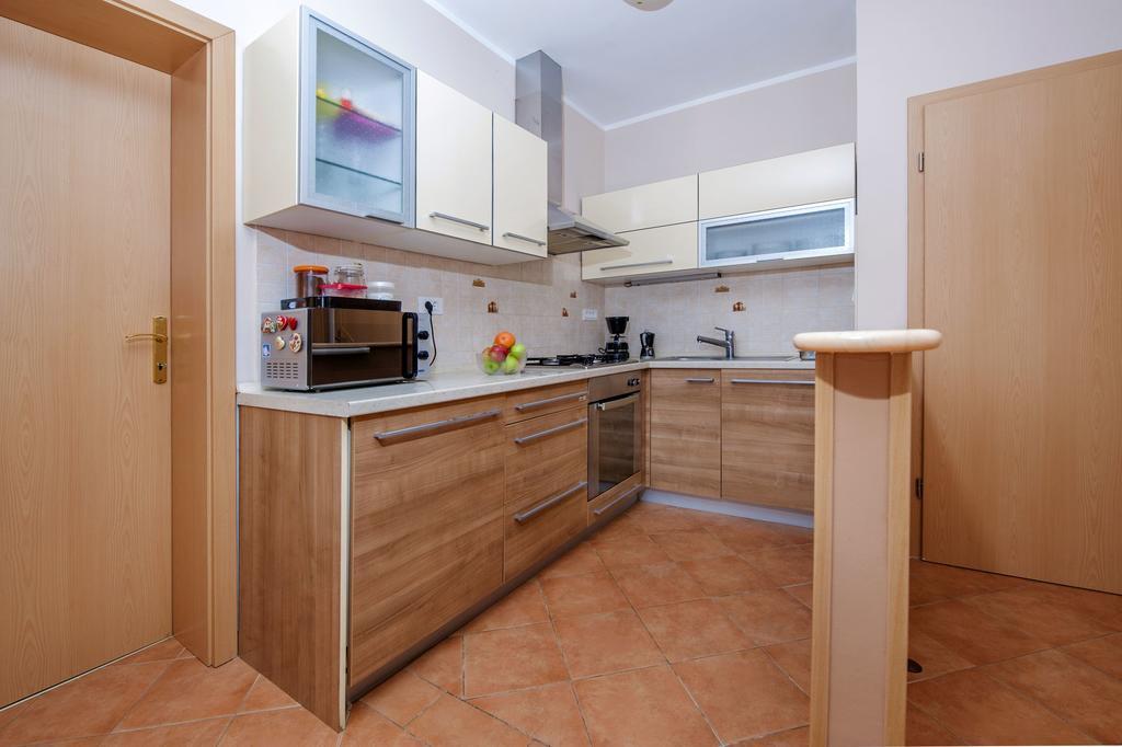Apartments Karmen Rovinj Exterior foto