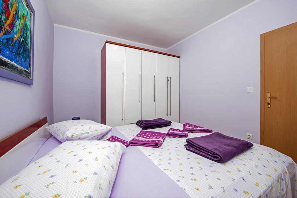 Apartments Karmen Rovinj Exterior foto